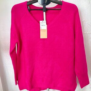 NWT | Halogen V-Neck Sweater Electric Pink | Size M